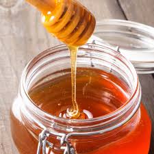 Why Mixing Honey and CBD Is Creating a Buzz