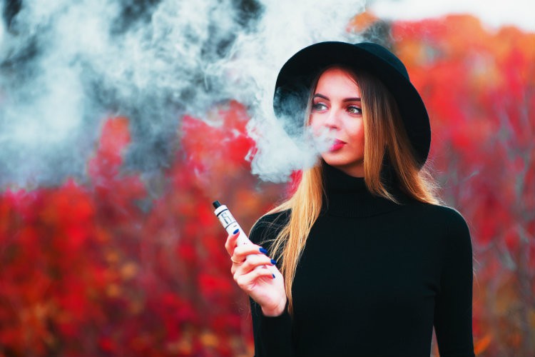 VAPING CONTRIBUTES TO A £1.1BN SAVING FOR FORMER SMOKERS ACROSS THE UK